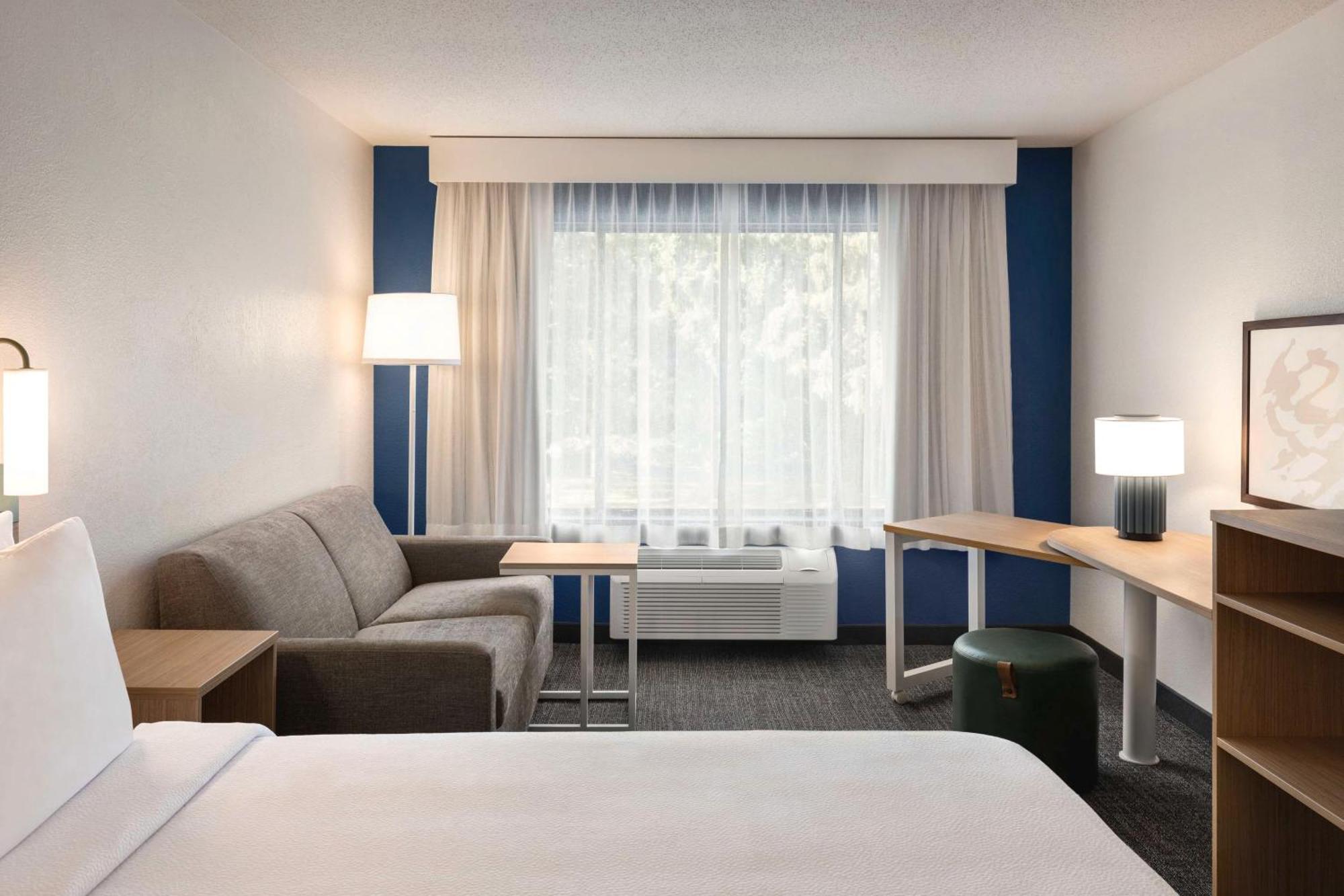 Spark By Hilton Mystic Groton Exterior foto